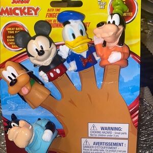 DISNEY Junior Mickey & Friends Finger Puppets Set!